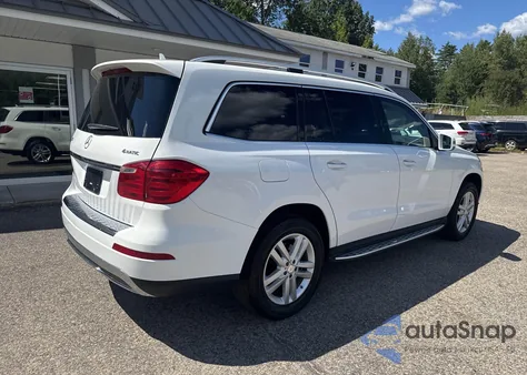 2015 Mercedes-Benz Gl 450 4Matic z USA, uszkodzony, nr VIN 4JGDF6EEXFA587457
